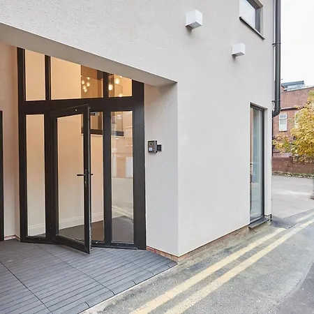 Apartment Host & - Oxford House